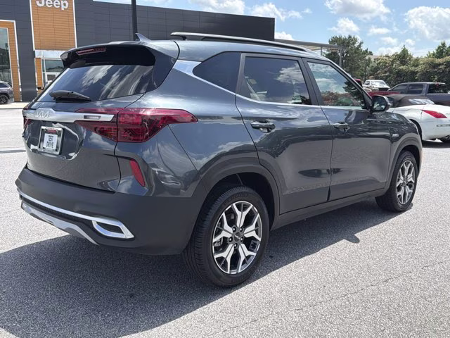 2023 Gravity Gray Kia Seltos EX AWD SUV