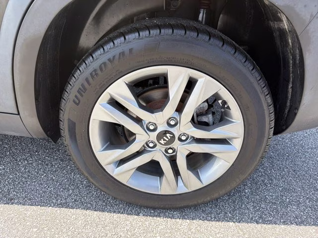 2021 Cherry Black Kia Seltos S AWD SUV