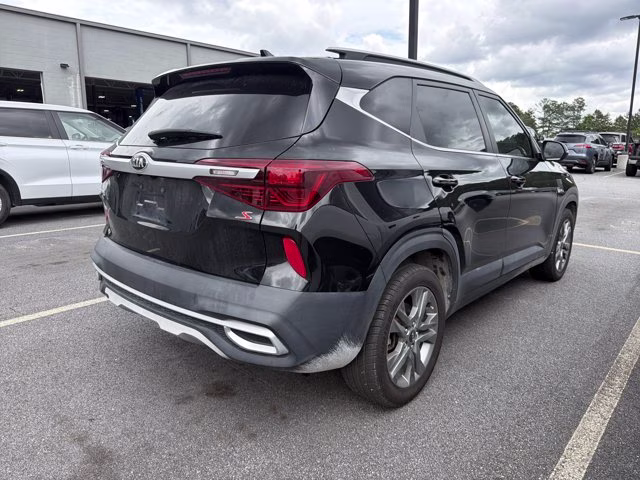 2021 Cherry Black Kia Seltos S AWD SUV