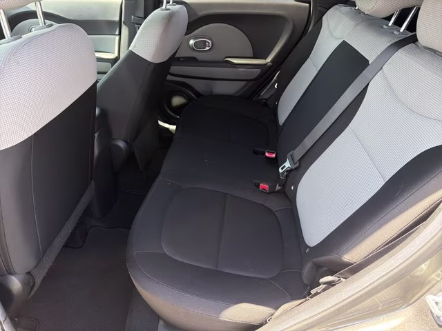 2019 Titanium Gray Kia Soul Base FWD Hatchback