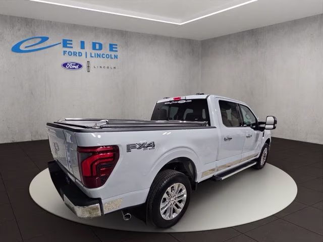 2025 Space White Metallic Ford F-150 Lariat 4X4 Truck