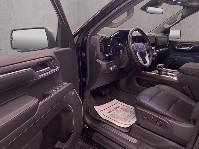 2023 Onyx Black GMC Sierra 1500 SLT 4X4 Truck