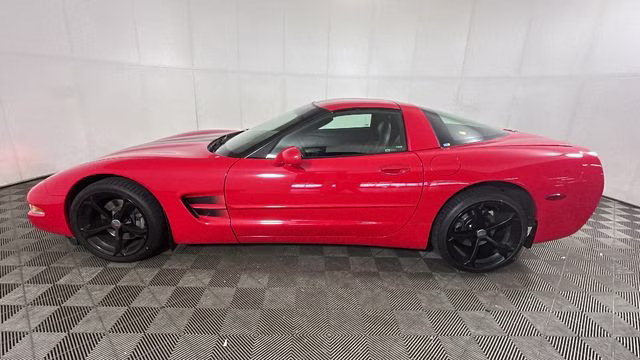 2004 Redline Red Chevrolet Corvette Base RWD Coupe