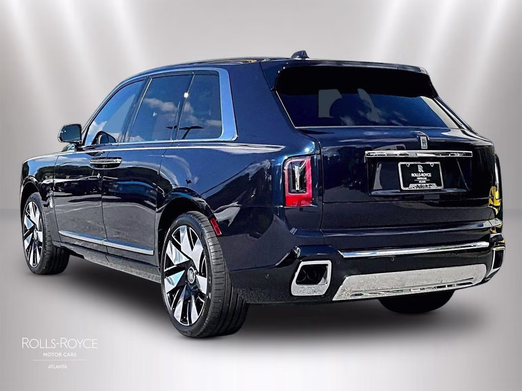 2027 Midnight Sapphire Rolls-Royce Cullinan AWD SUV