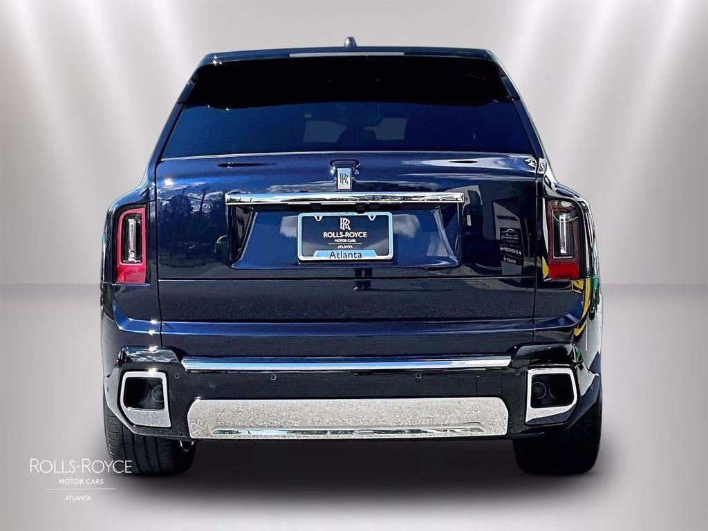 2027 Midnight Sapphire Rolls-Royce Cullinan AWD SUV