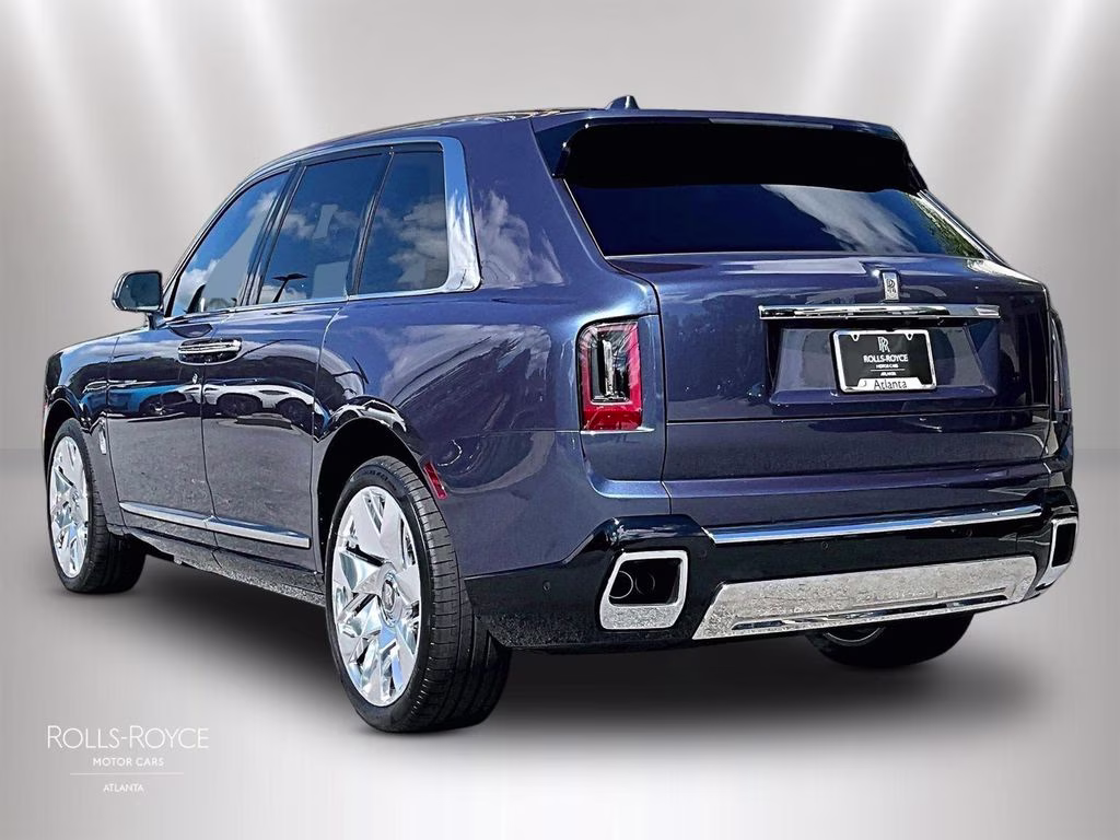 2027 Iguazu Blue Rolls-Royce Cullinan AWD SUV