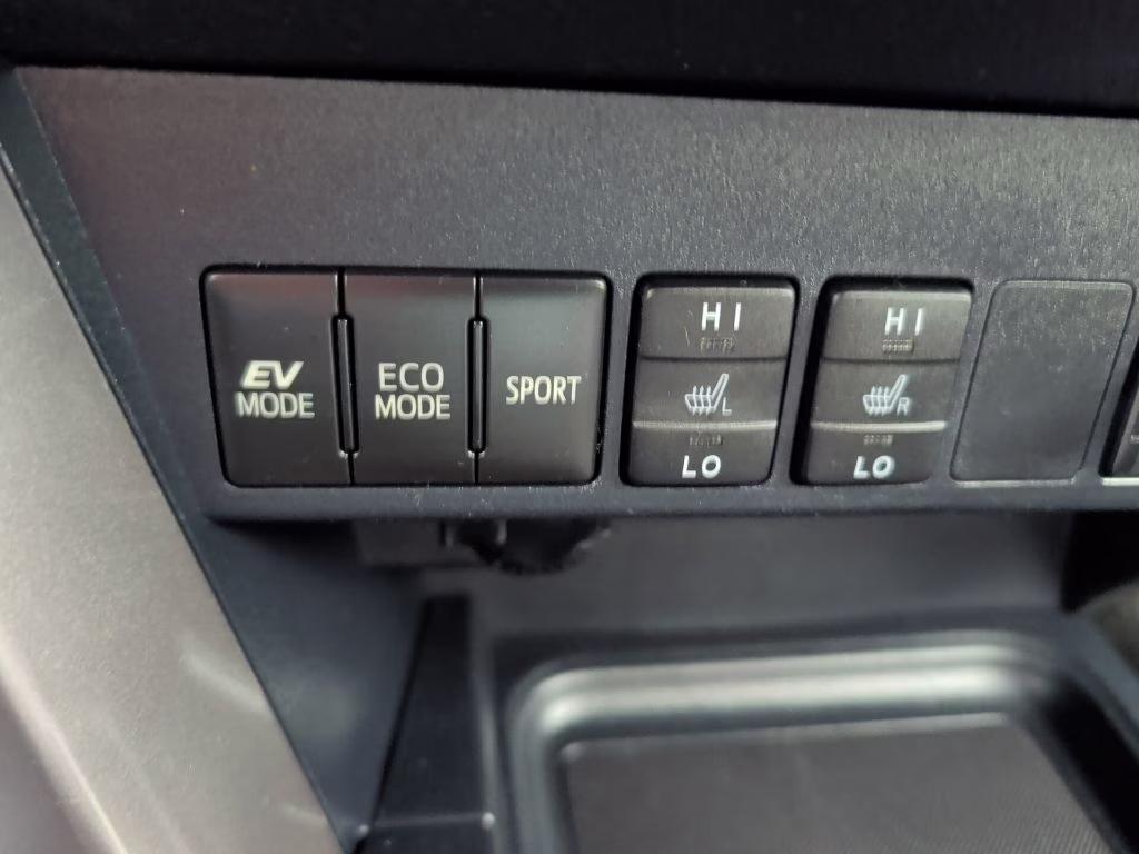 2018 Black Sand Pearl Toyota RAV4 Hybrid XLE AWD SUV