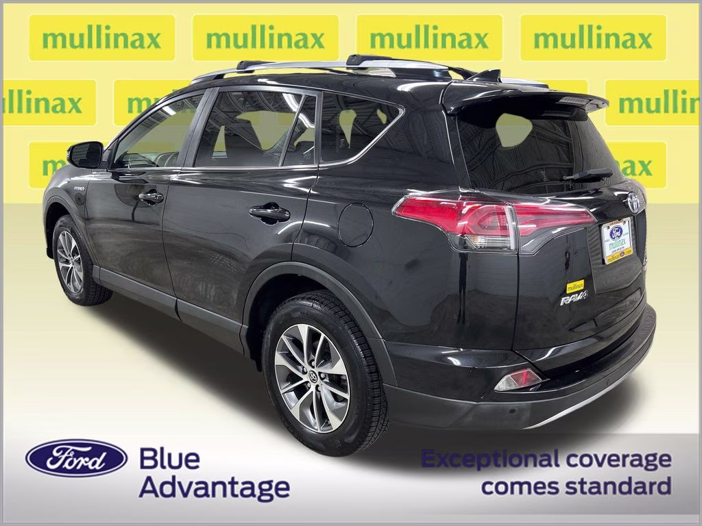 2018 Black Sand Pearl Toyota RAV4 Hybrid XLE AWD SUV