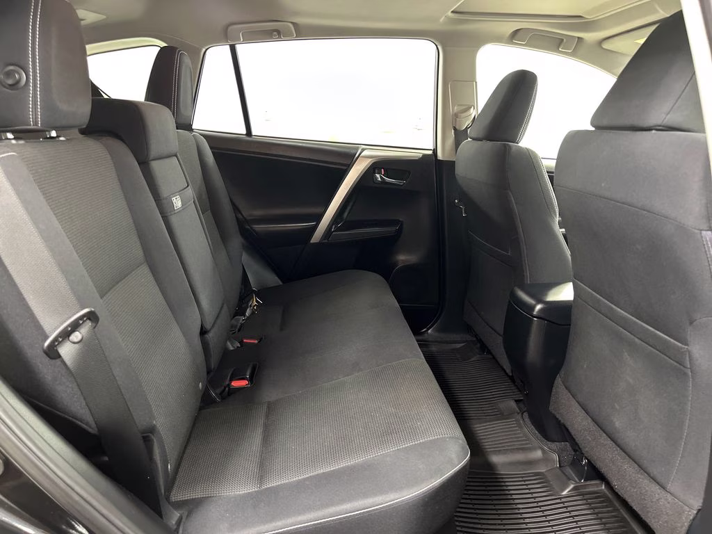 2018 Black Sand Pearl Toyota RAV4 Hybrid XLE AWD SUV