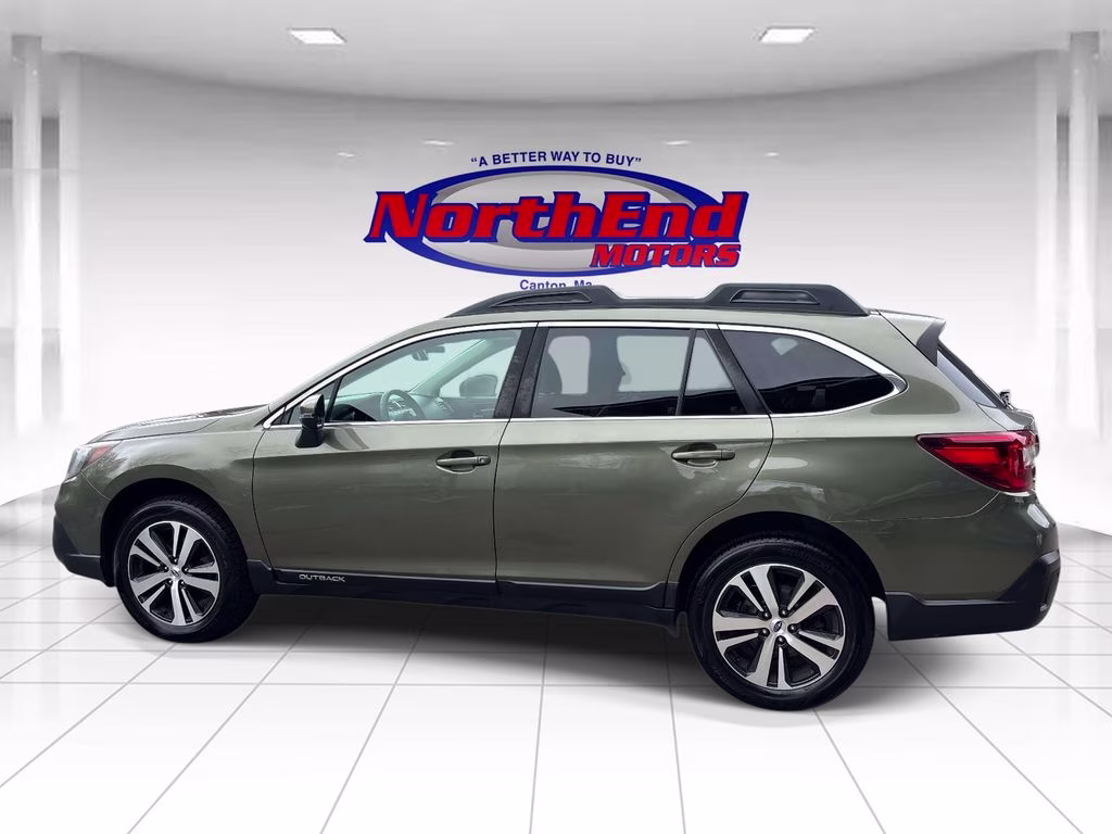 2018 Wilderness Green Metallic Subaru Outback 2.5i AWD SUV