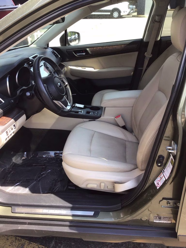 2018 Wilderness Green Metallic Subaru Outback 2.5i AWD SUV