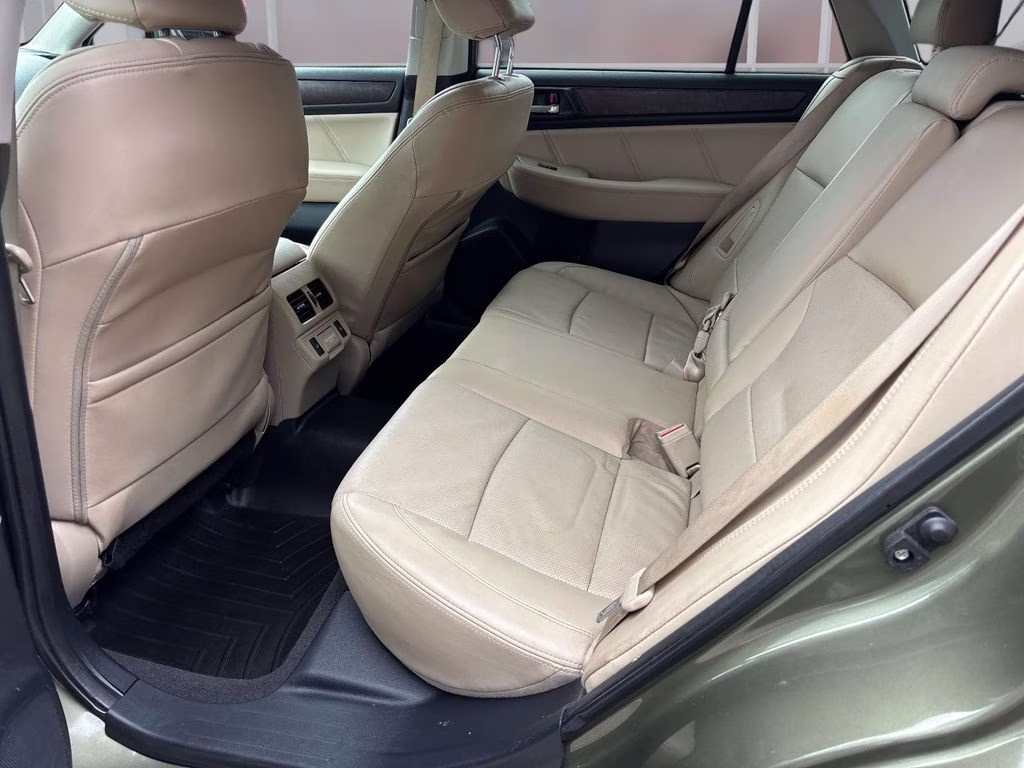 2018 Wilderness Green Metallic Subaru Outback 2.5i AWD SUV