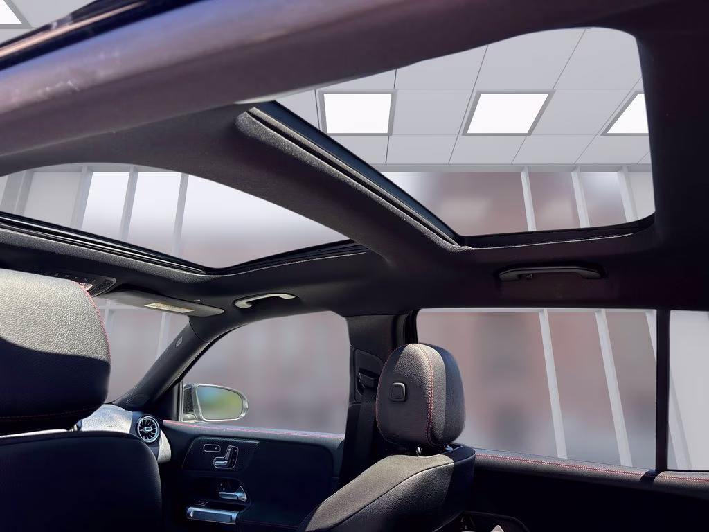 2021 Black Mercedes-Benz GLB GLB 250 AWD SUV