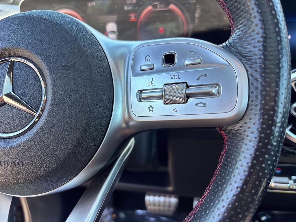 2021 Black Mercedes-Benz GLB GLB 250 AWD SUV
