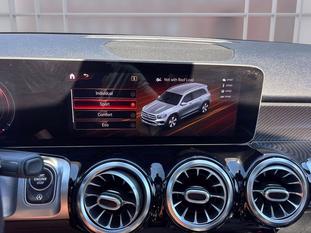 2021 Black Mercedes-Benz GLB GLB 250 AWD SUV