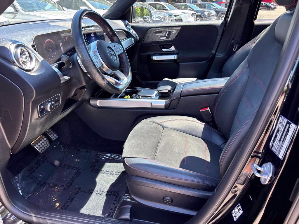 2021 Black Mercedes-Benz GLB GLB 250 AWD SUV