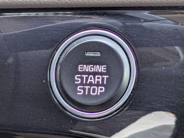 2020 Hyper Red Kia Sportage EX FWD SUV