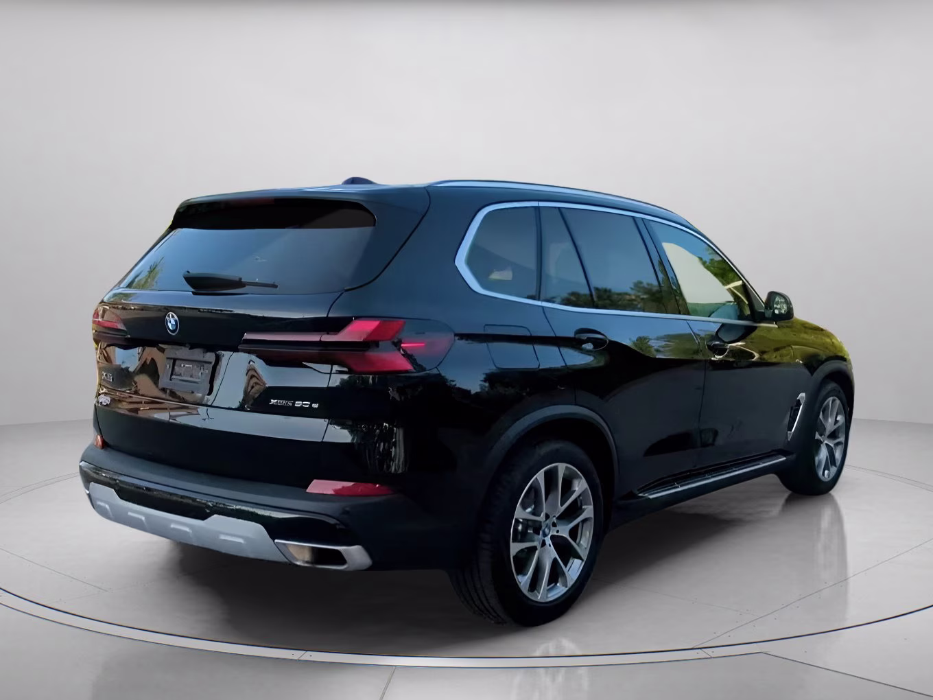 2025 Black Sapphire Metallic BMW X5 xDrive50e AWD SUV