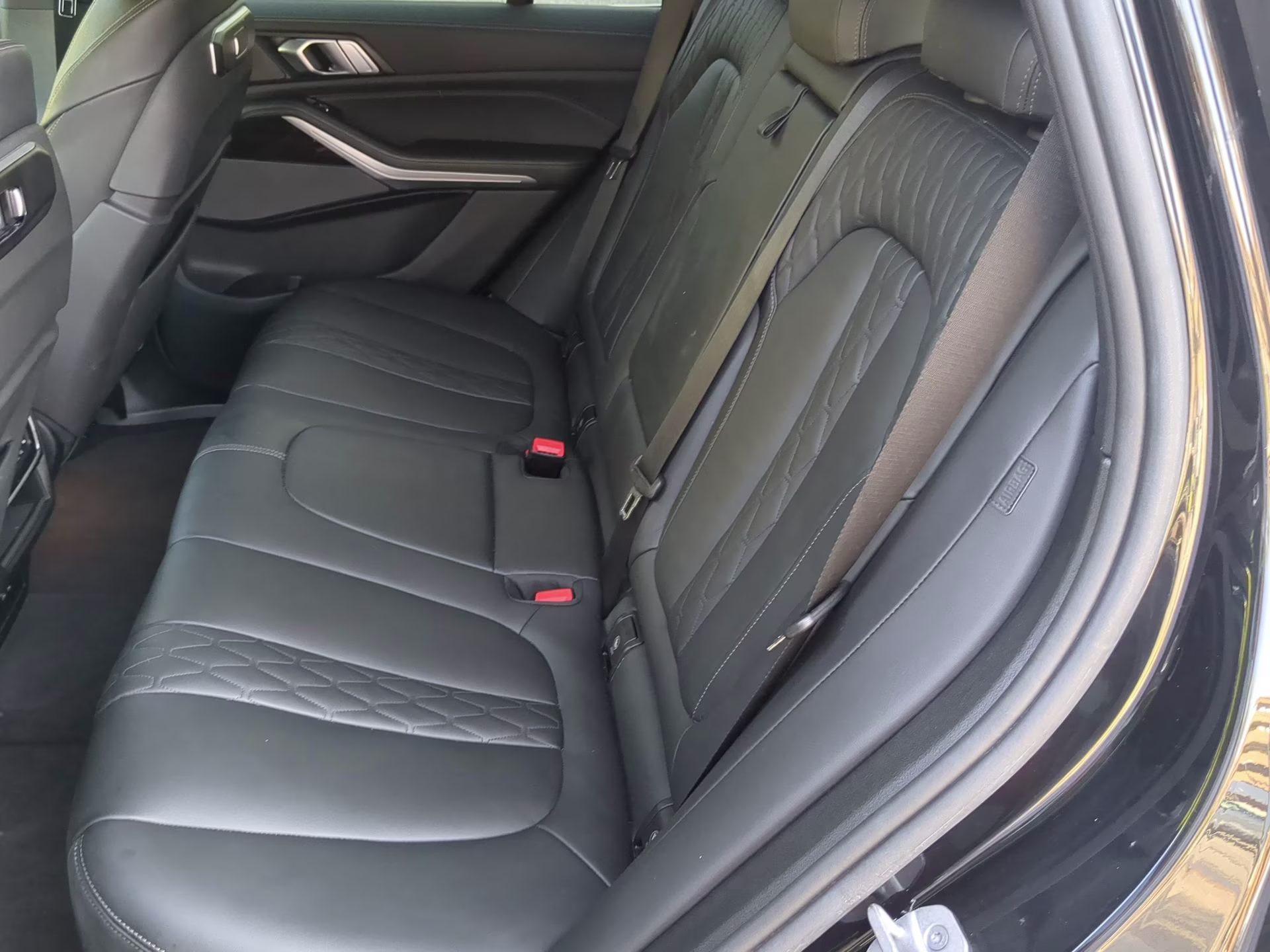 2025 Black Sapphire Metallic BMW X5 xDrive50e AWD SUV