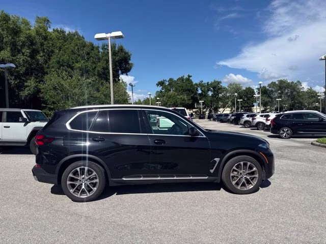 2025 Black Sapphire Metallic BMW X5 xDrive50e AWD SUV