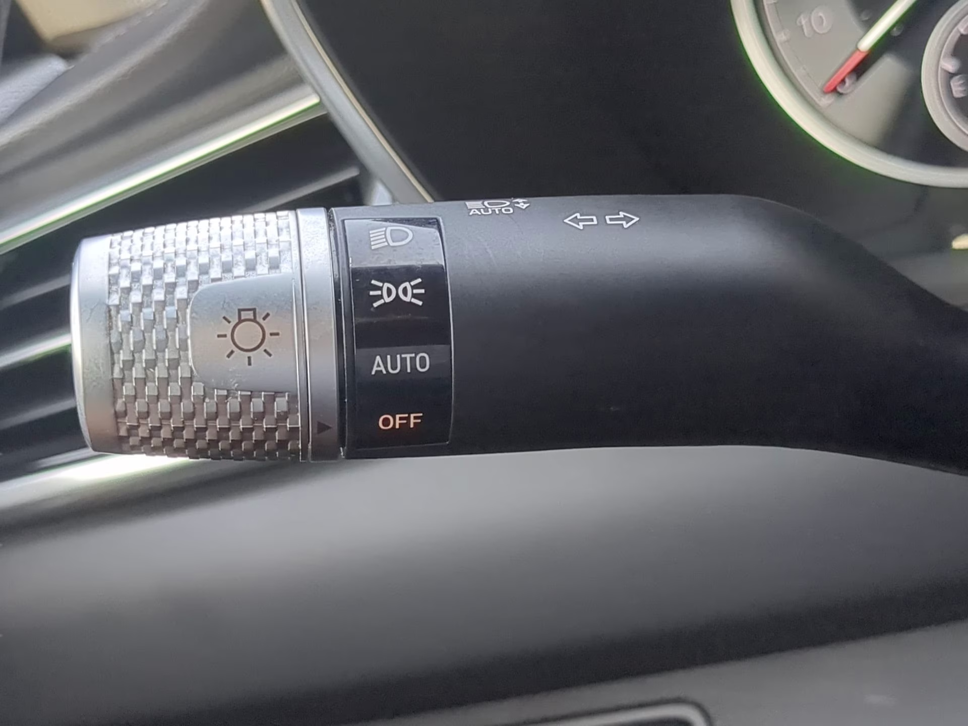 2025 Tasman Blue Genesis G70 2.5T AWD Sedan