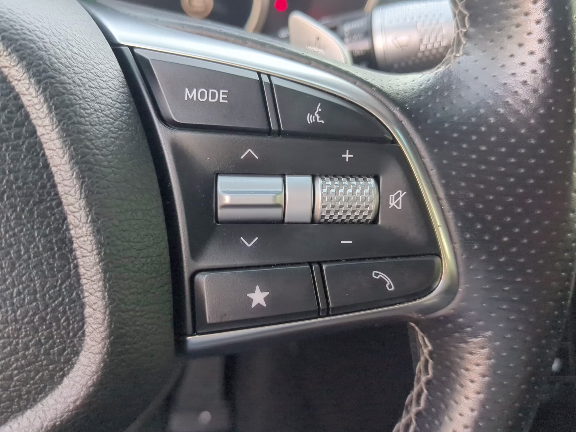 2025 Tasman Blue Genesis G70 2.5T AWD Sedan