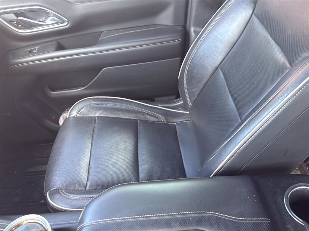 2021 Onyx Black GMC Yukon SLT 4X4 SUV