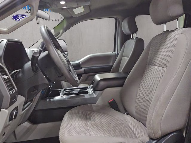 2020 Oxford White Ford Super Duty F-250 SRW XLT 4X4 Truck