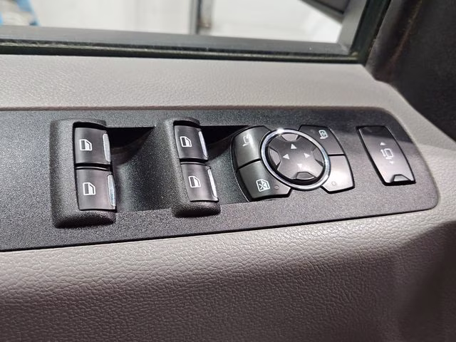 2020 Oxford White Ford Super Duty F-250 SRW XLT 4X4 Truck