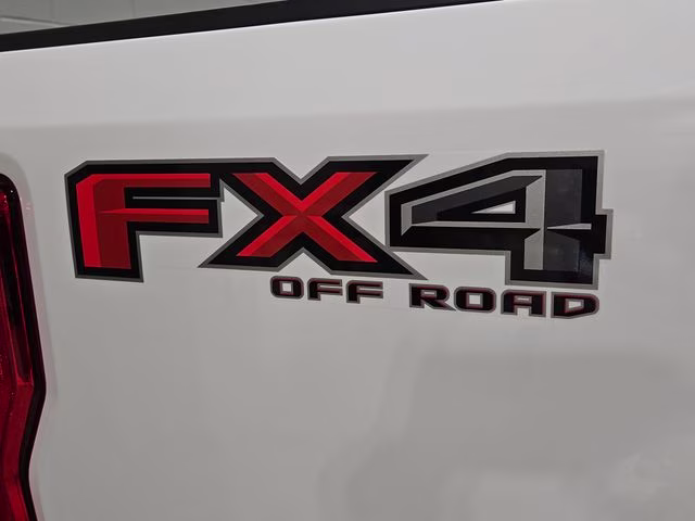 2020 Oxford White Ford Super Duty F-250 SRW XLT 4X4 Truck