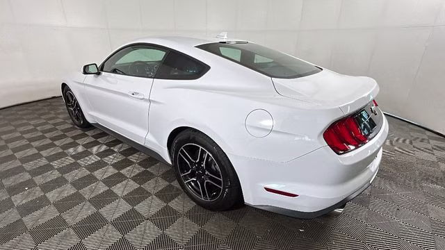 2021 Oxford White Ford Mustang EcoBoost Premium RWD Coupe