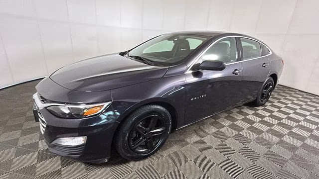2022 Dark Ash Metallic Chevrolet Malibu LS FWD Sedan
