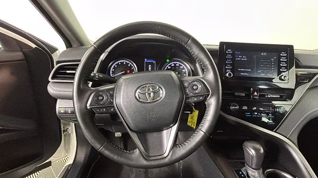2024 Ice Cap Toyota Camry SE FWD Sedan