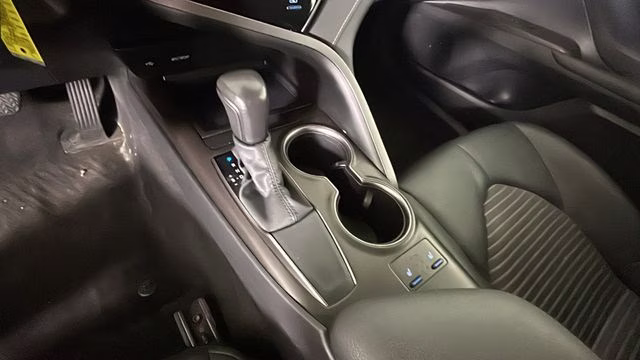 2024 Ice Cap Toyota Camry SE FWD Sedan