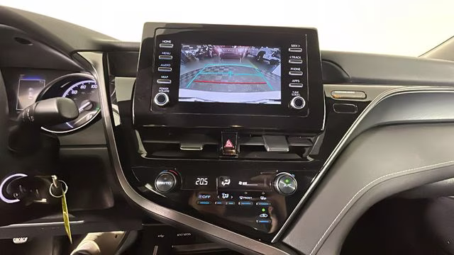 2024 Ice Cap Toyota Camry SE FWD Sedan