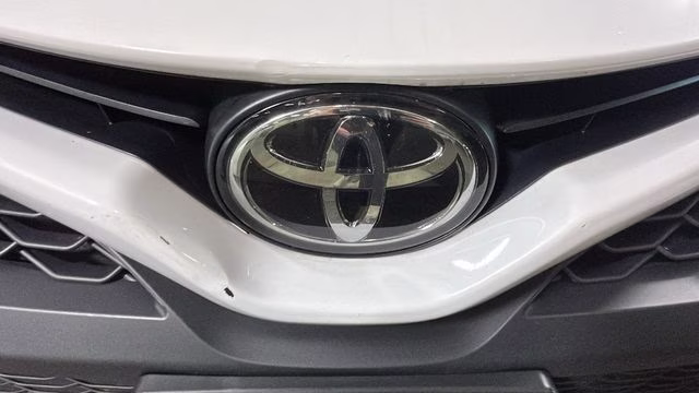 2024 Ice Cap Toyota Camry SE FWD Sedan