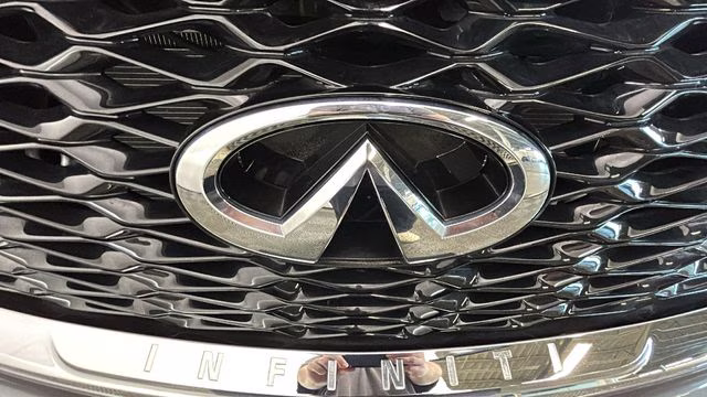 2024 Graphite Shadow INFINITI QX60 LUXE AWD SUV