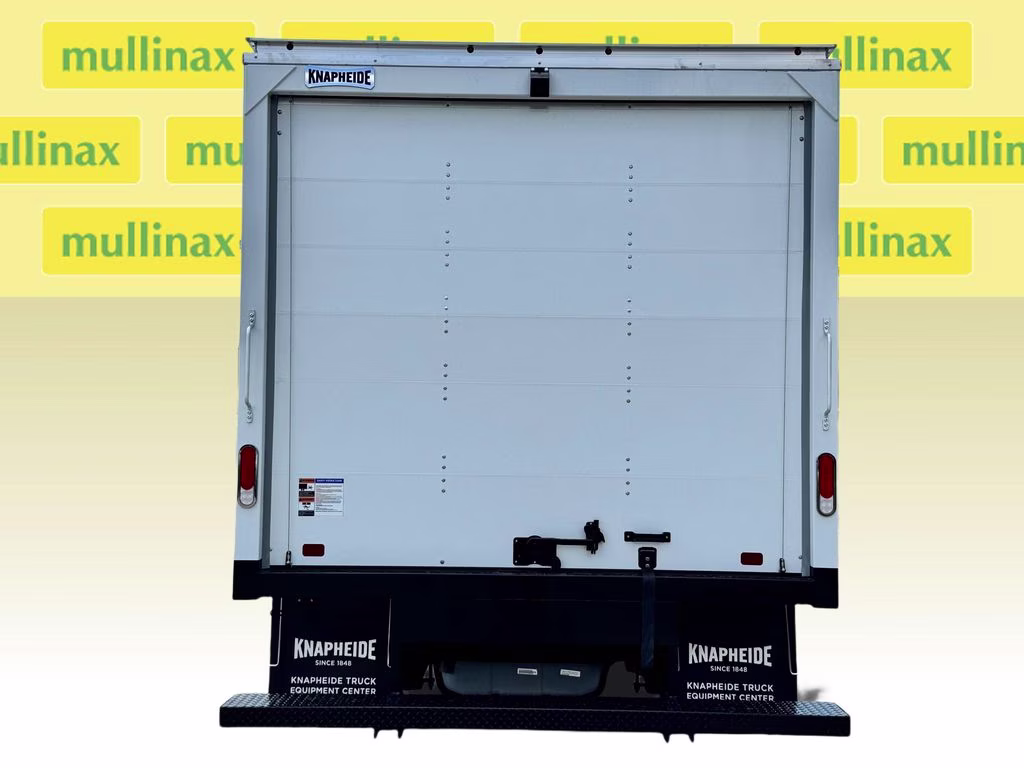 2027 Oxford White Ford E-450SD Base RWD Truck