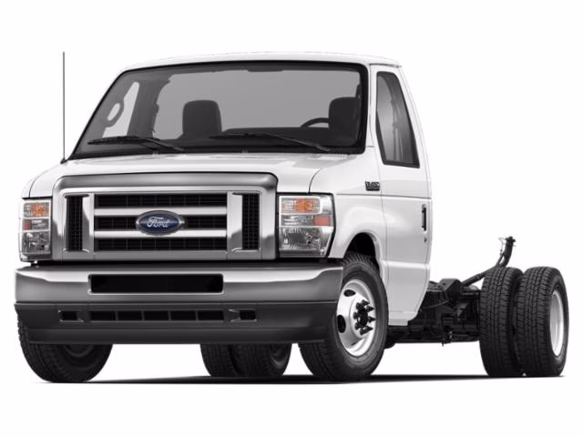 2023 Oxford White Ford E-450SD Base RWD Truck