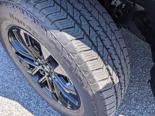 2026 Black Metallic Ford F-150 Lariat 4X4 Truck