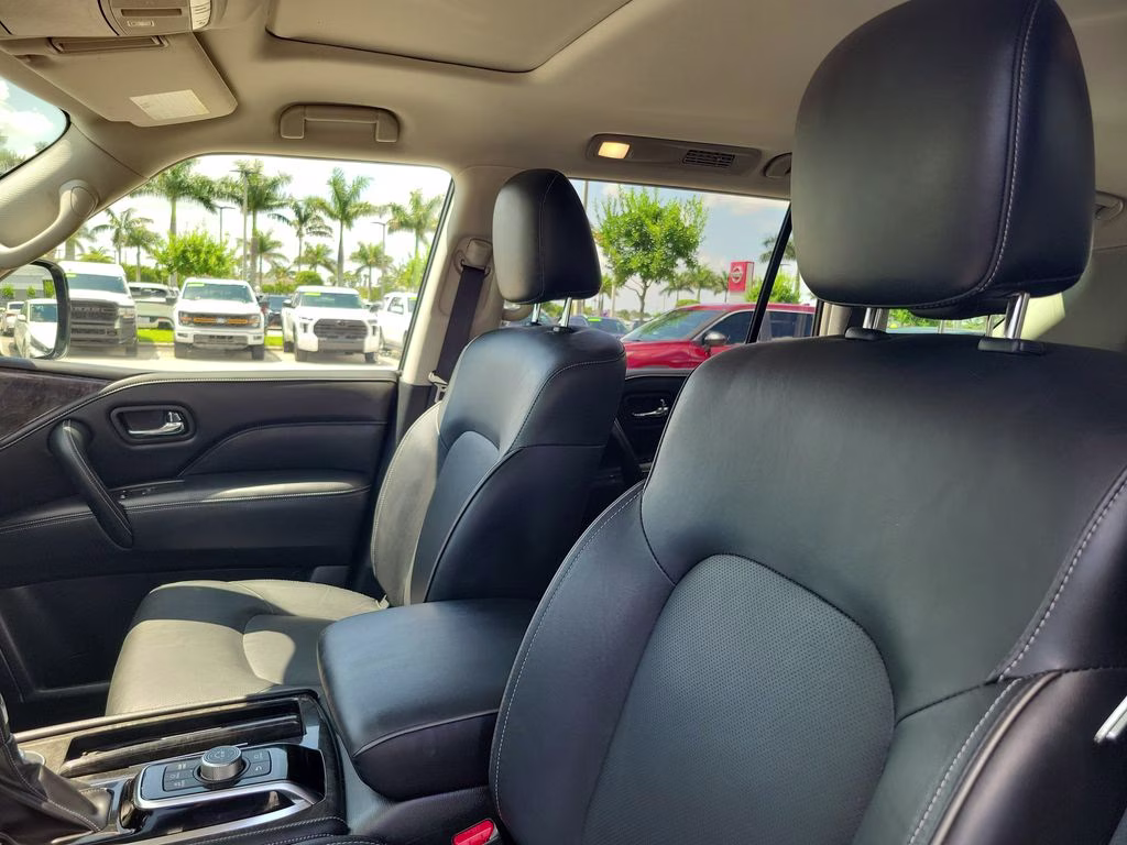 2023 Anthracite Gray INFINITI QX80 LUXE 4X4 SUV