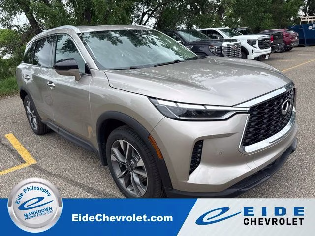 2025 INFINITI QX60 LUXE's photo