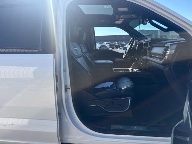 2023 Star White Metallic Tri-Coat Ford Super Duty F-350 SRW 4X4 Truck