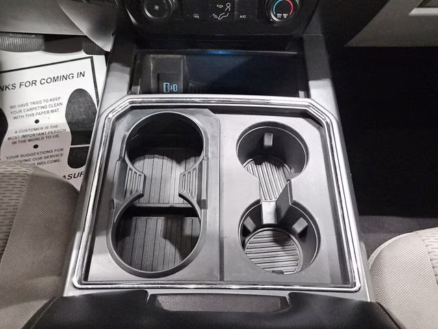 2020 Oxford White Ford Super Duty F-250 SRW XLT 4X4 Truck