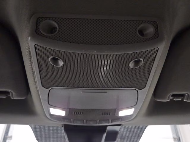 2020 Oxford White Ford Super Duty F-250 SRW XLT 4X4 Truck