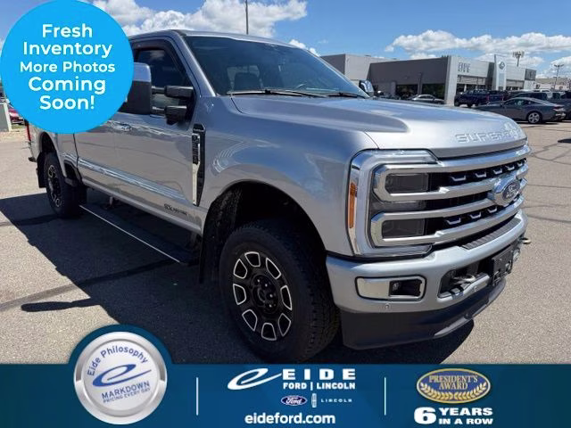 2023 Iconic Silver Metallic Ford Super Duty F-350 SRW Platinum 4X4 Truck
