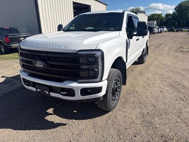 2023 Star White Metallic Tri-Coat Ford Super Duty F-350 SRW 4X4 Truck