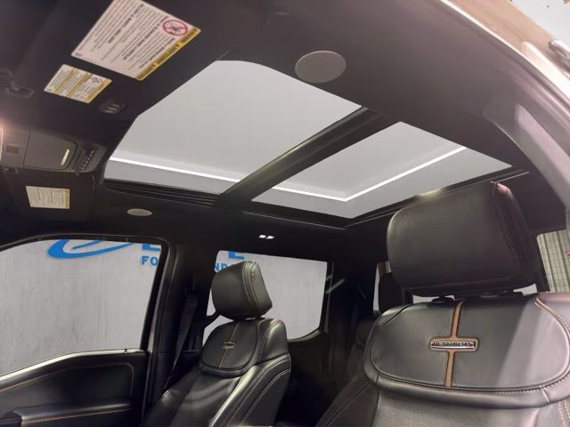 2023 Star White Metallic Tri-Coat Ford Super Duty F-350 SRW Platinum 4X4 Truck