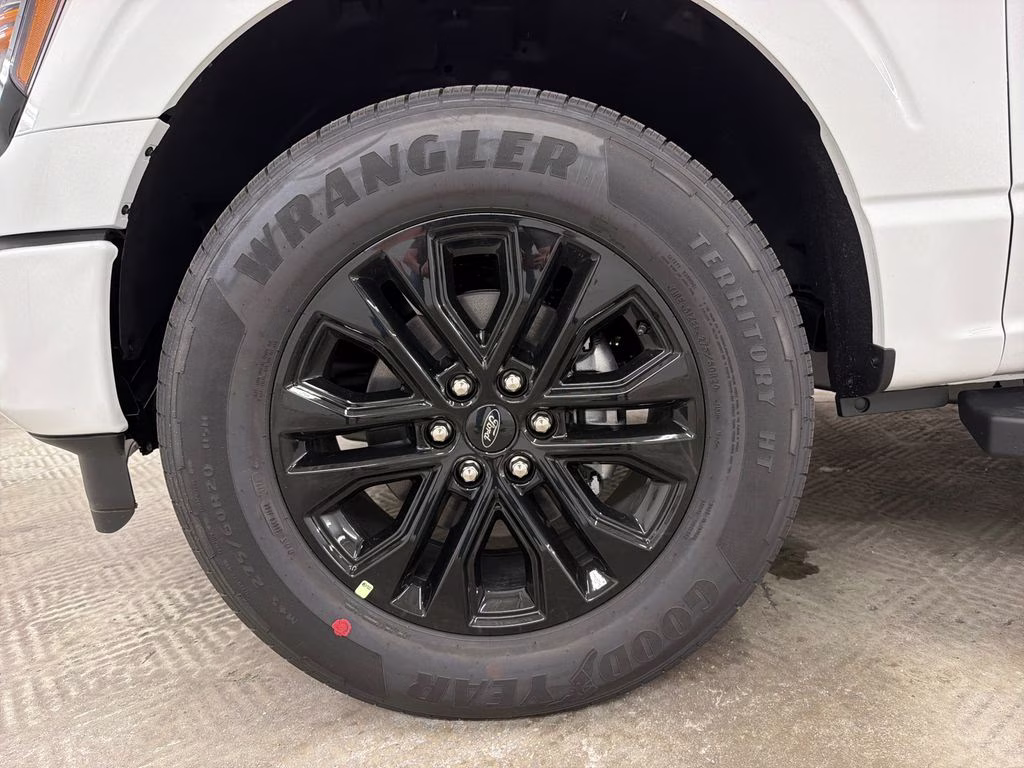 2026 OXFORD WHITE Ford F-150 XLT RWD Truck