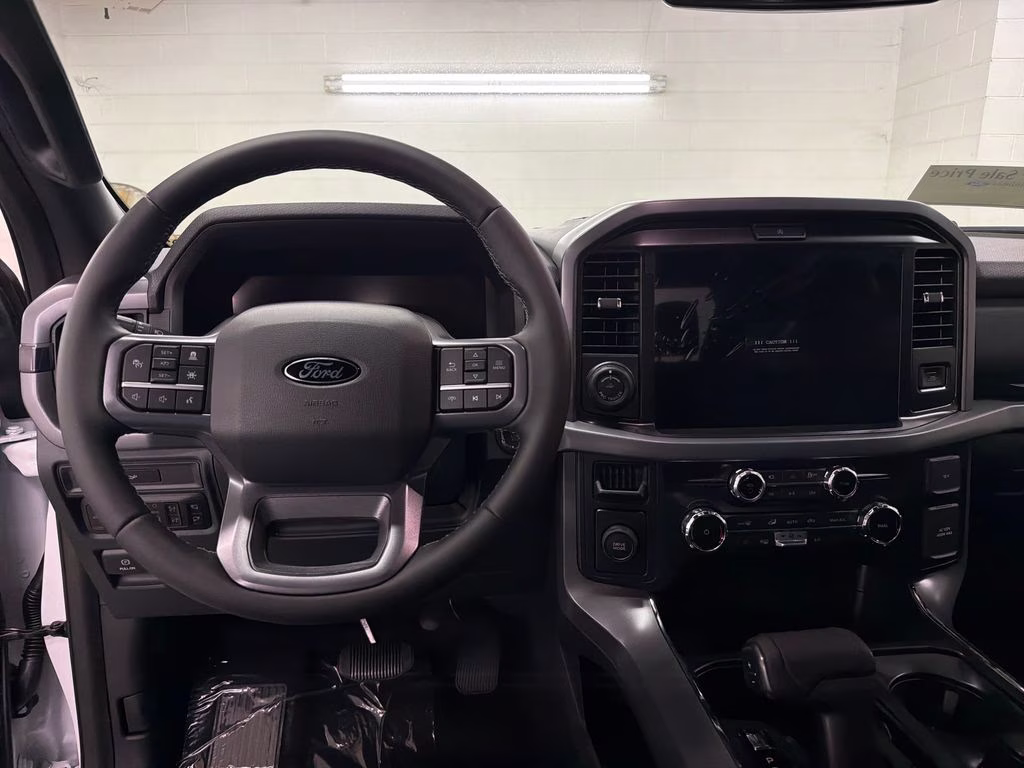 2026 OXFORD WHITE Ford F-150 XLT RWD Truck